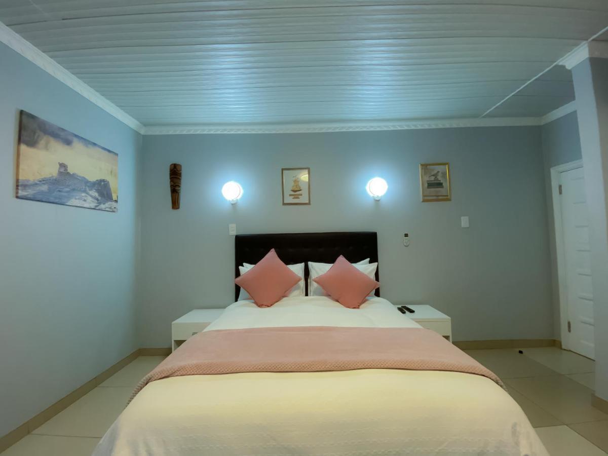 Kv Luxury Guest House Johannesburg Exterior photo